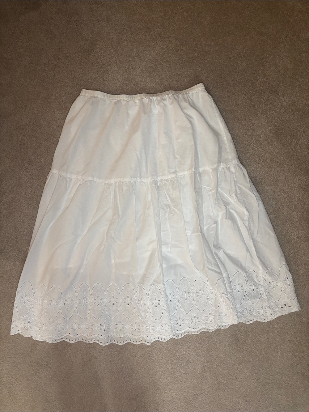 GAP | White Eyelet Maxi Skirt